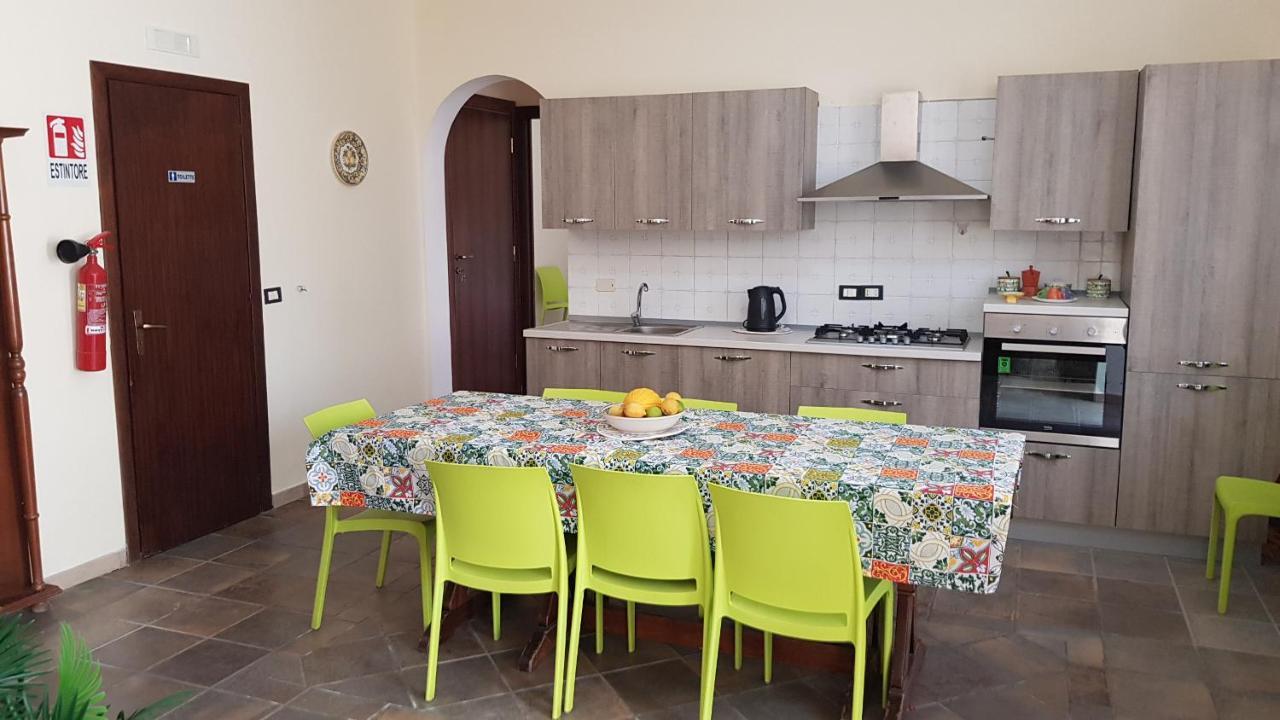 Casa Vacanze Villa Tropia Camastra Εξωτερικό φωτογραφία