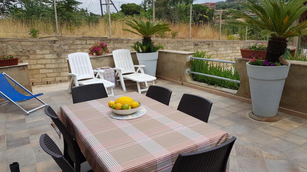 Casa Vacanze Villa Tropia Camastra Εξωτερικό φωτογραφία